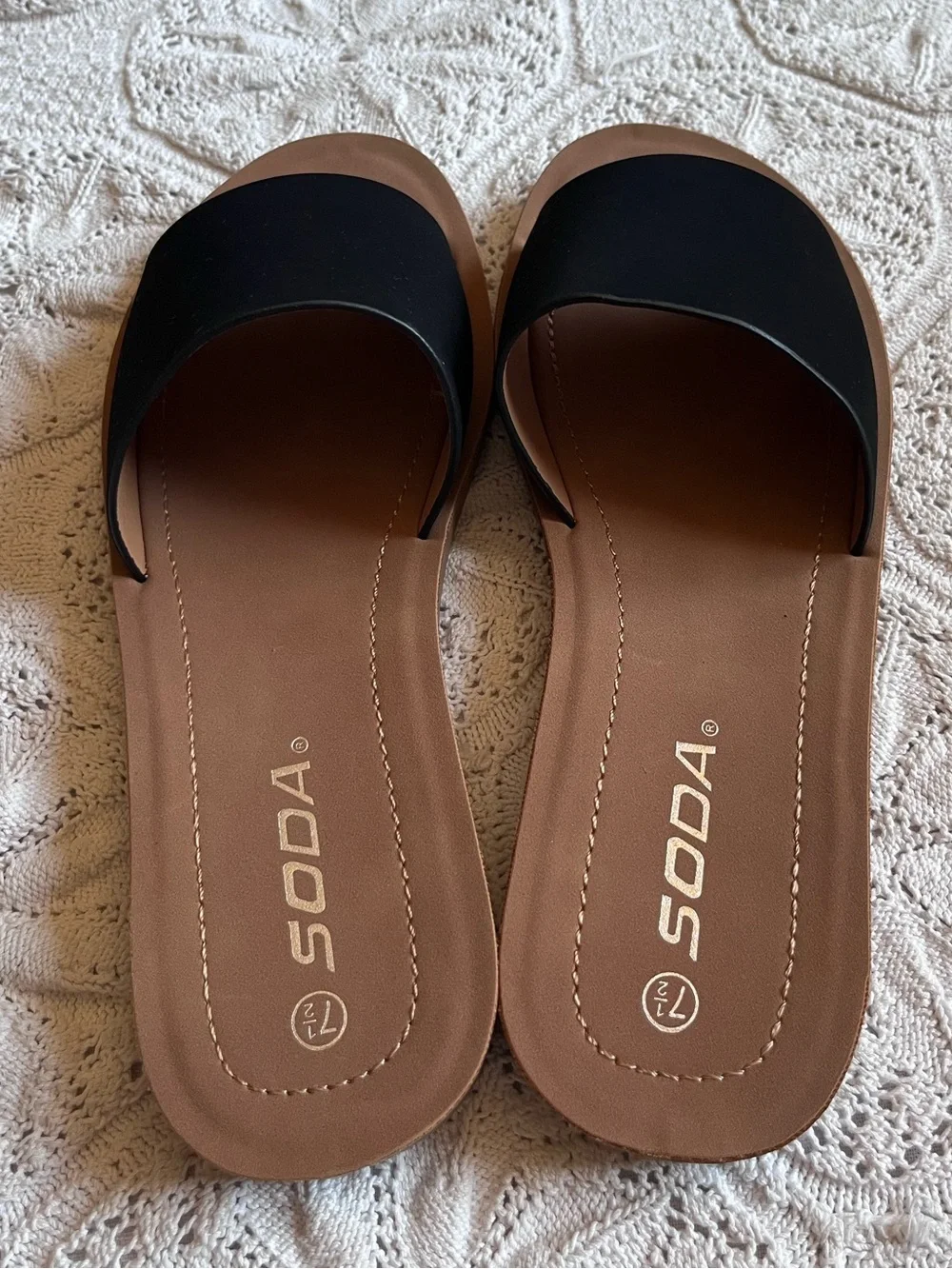 NWT Soda slide sandals black brown faux suede slip on Efron open toe flats